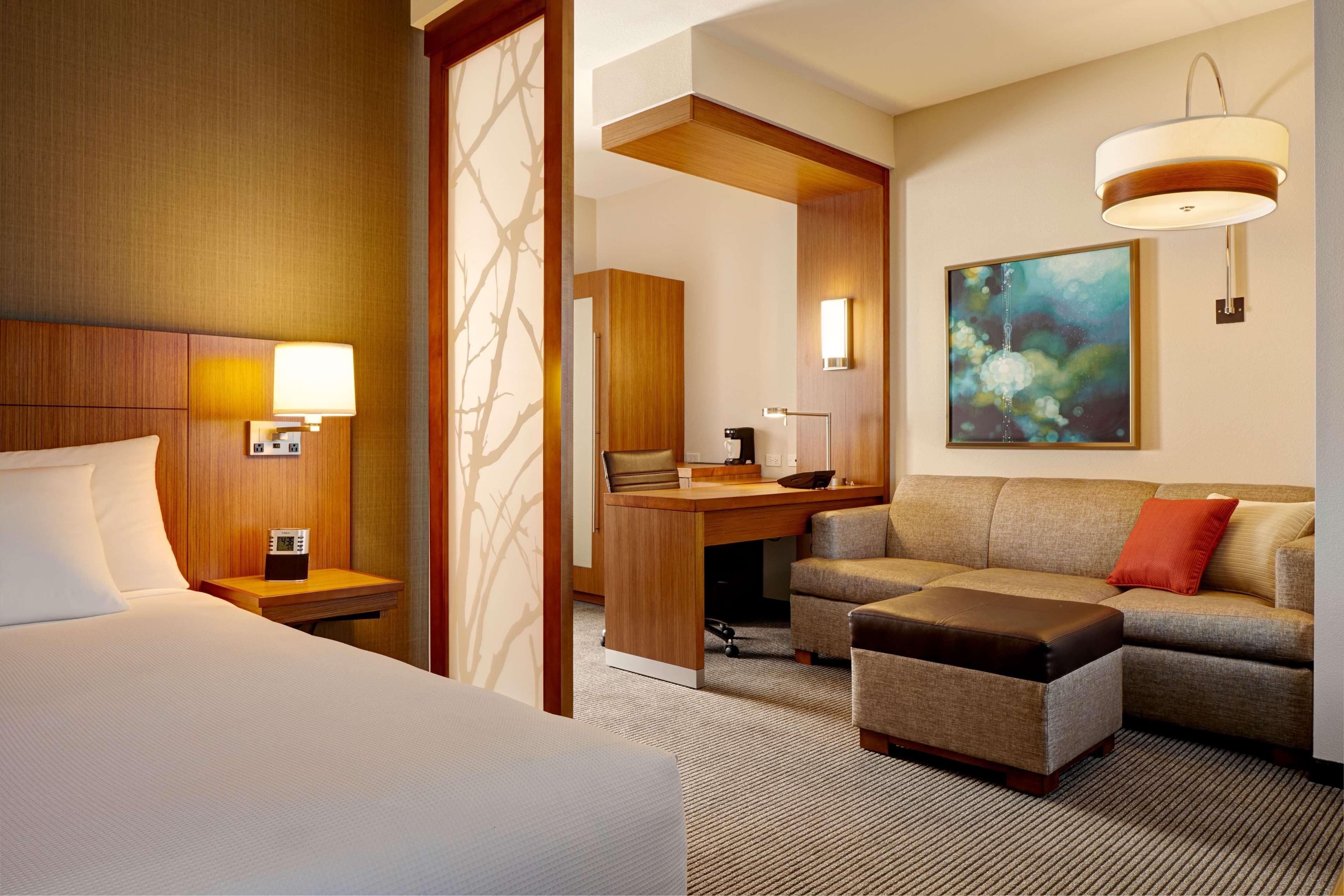 Hyatt Place Detroit/Novi Exterior photo