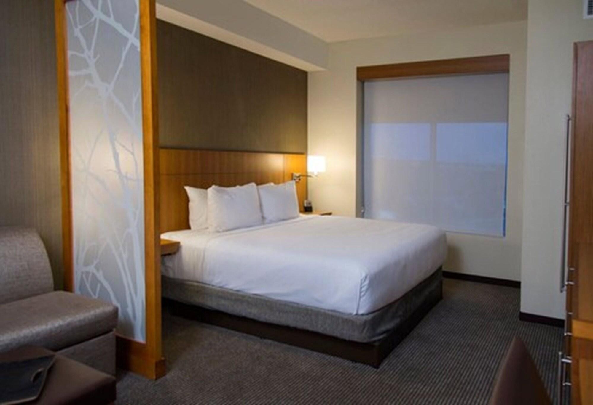 Hyatt Place Detroit/Novi Exterior photo