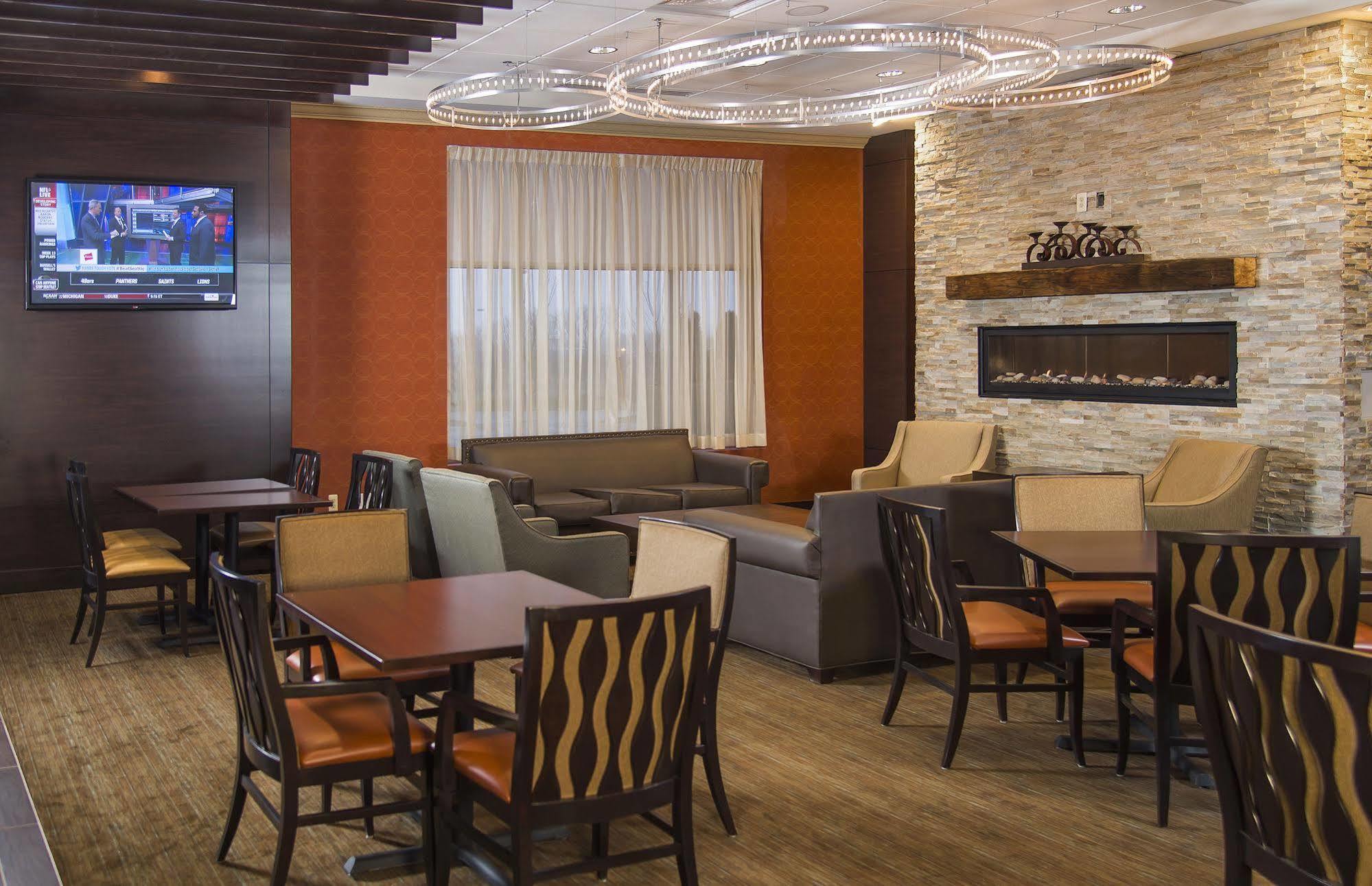Hyatt Place Detroit/Novi Exterior photo